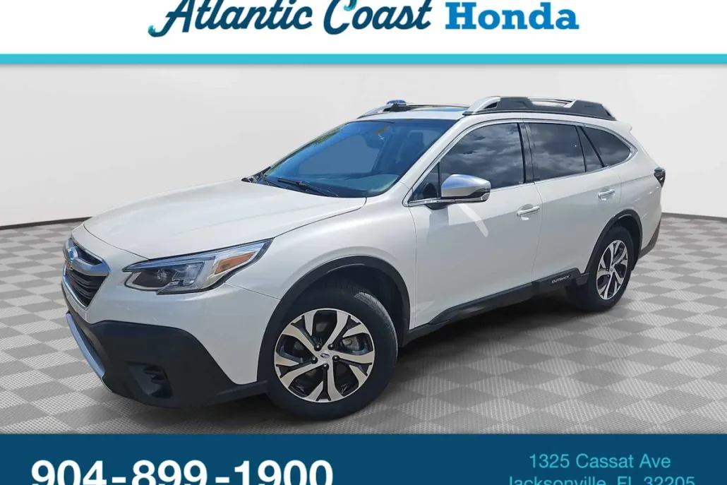 2022 Subaru Outback Touring photo 1