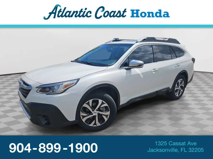 2022 Subaru Outback Touring photo 1
