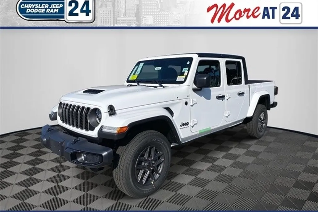 2025 Jeep Gladiator Sport S photo 1