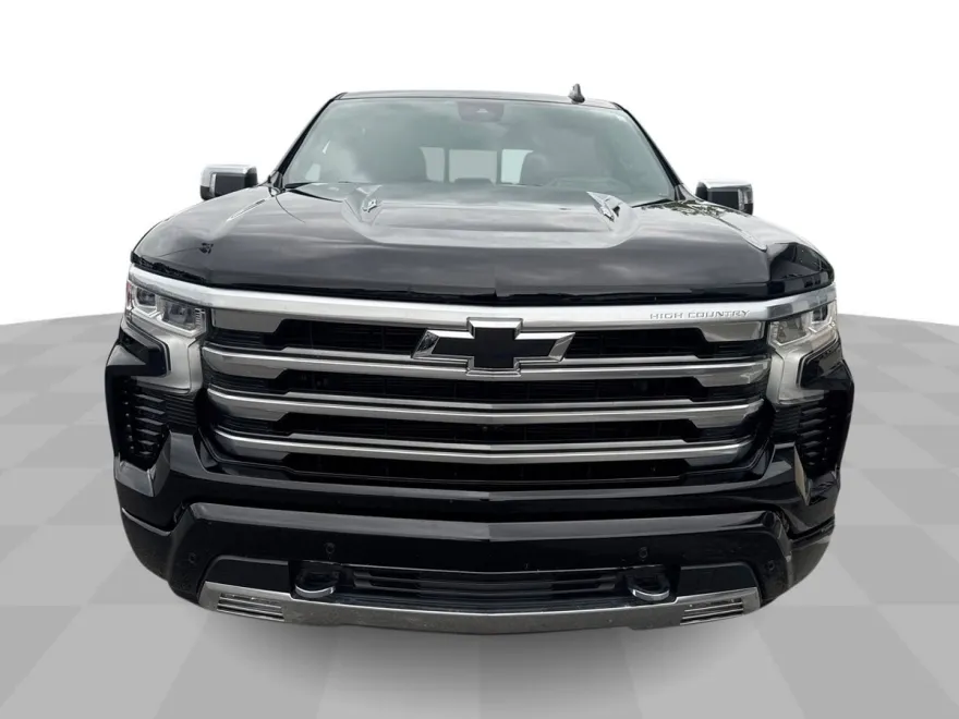 2024 Chevrolet Silverado 1500 High Country photo 1