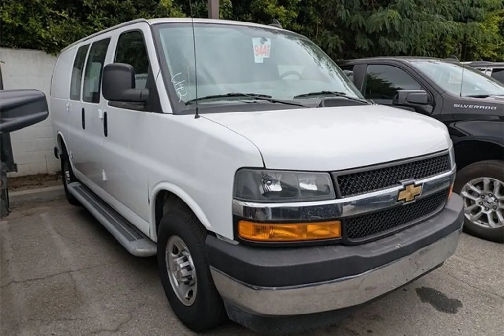 2023 Chevrolet Express Cargo 2500 Van photo 1