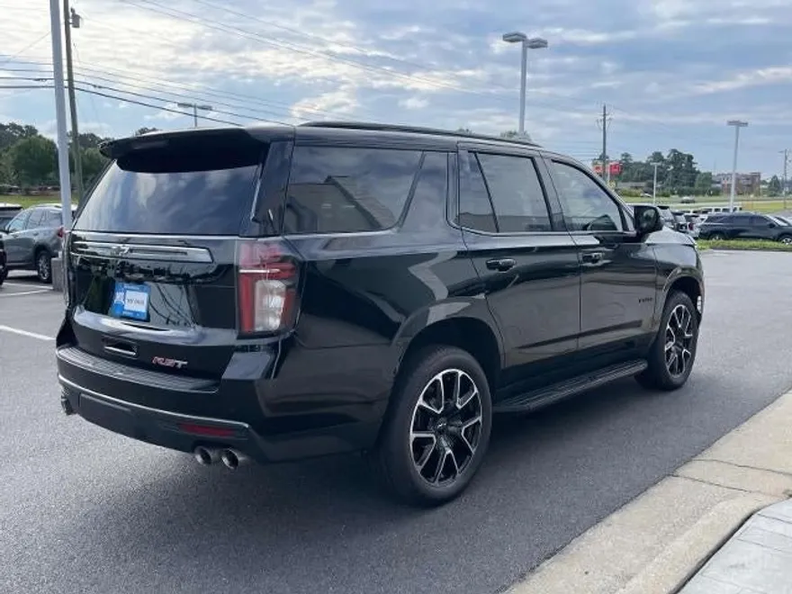 2022 Chevrolet Tahoe RST photo 1