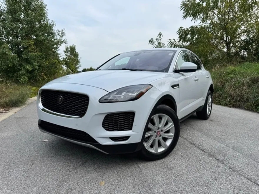 2018 Jaguar E-PACE S photo 1
