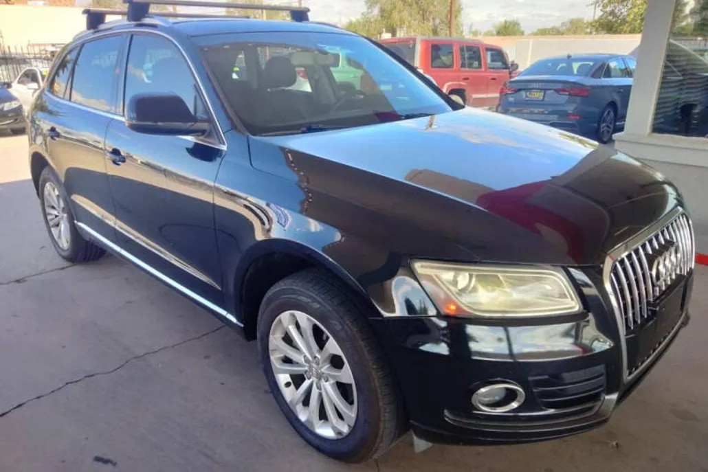 2014 Audi Q5 2.0T Premium photo 1