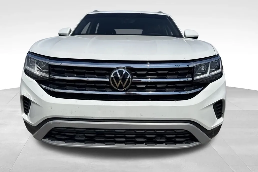 2021 Volkswagen Atlas Cross Sport SE Technology photo 1