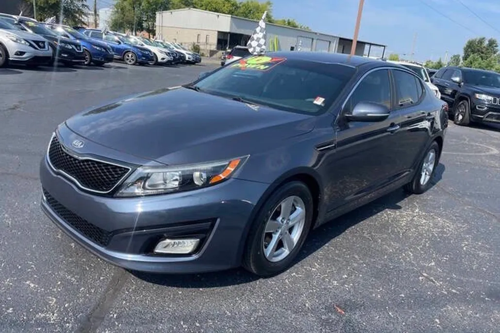 2015 Kia Optima LX photo 1