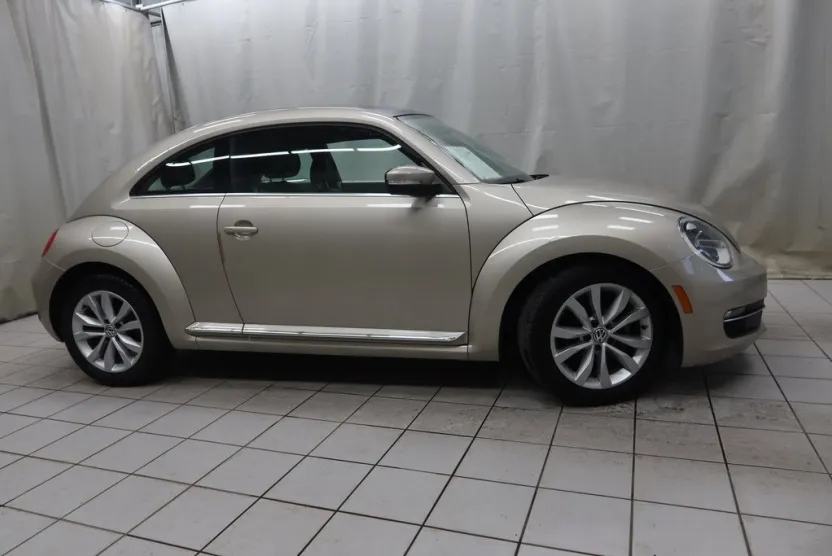 2013 Volkswagen Beetle TDI photo 1