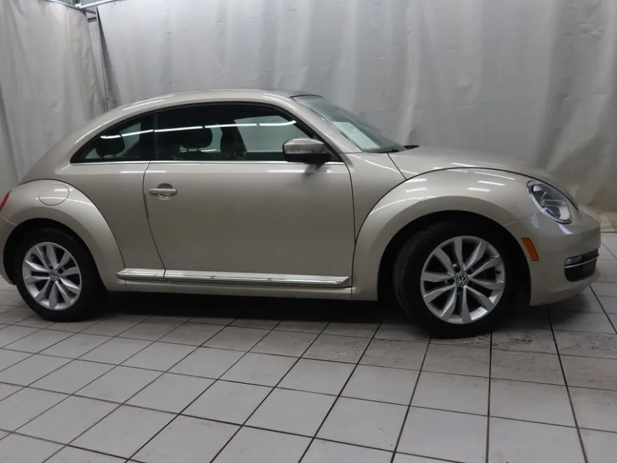 2013 Volkswagen Beetle TDI photo 1