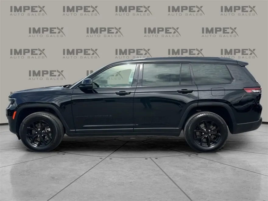 2024 Jeep Grand Cherokee Altitude photo 1