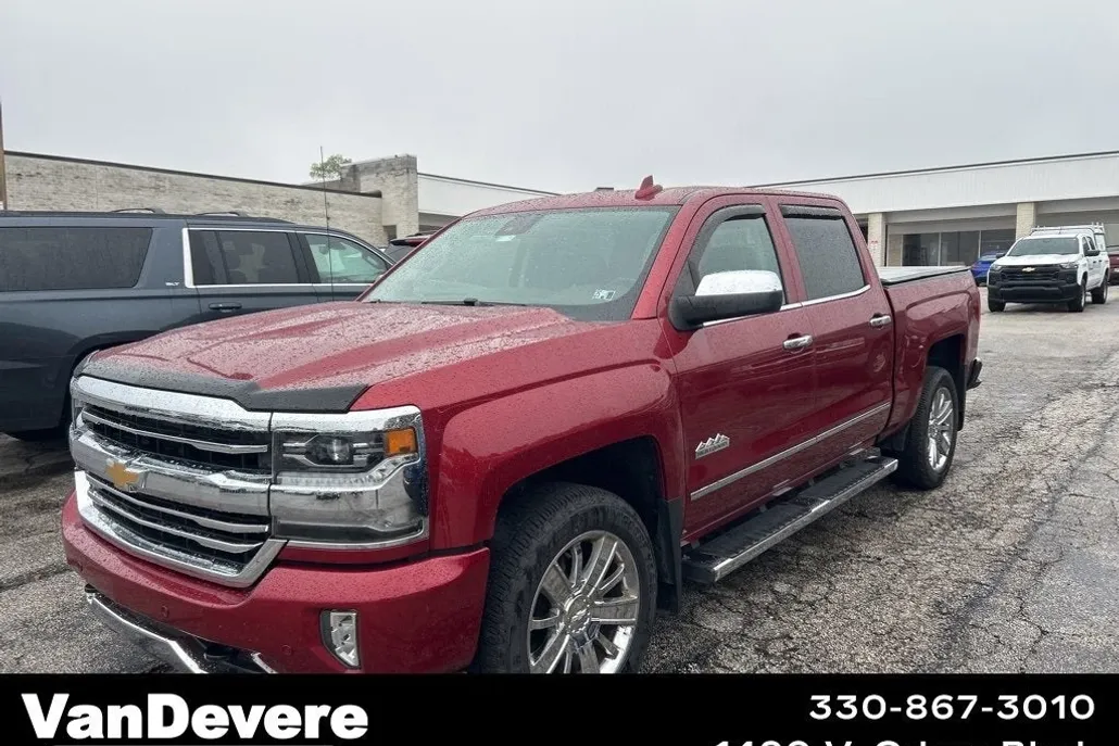 2018 Chevrolet Silverado 1500 High Country photo 1