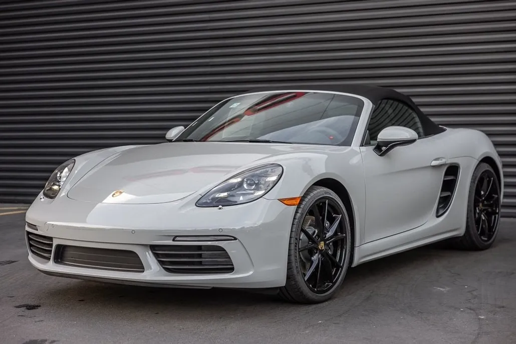 2025 Porsche Boxster photo 1