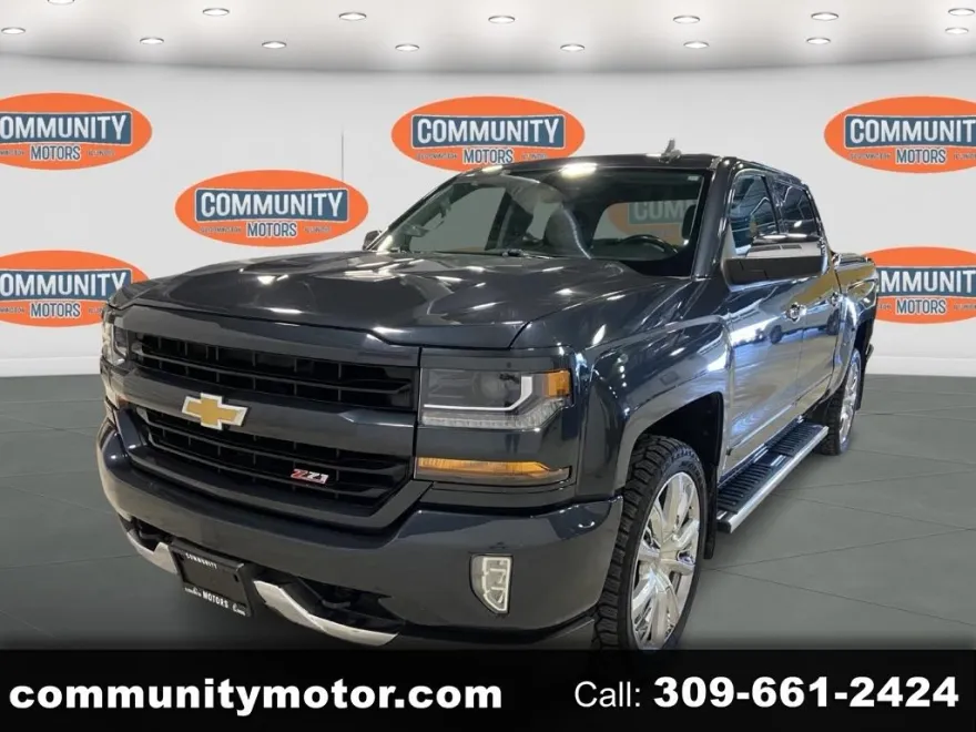 2017 Chevrolet Silverado 1500 LT photo 1
