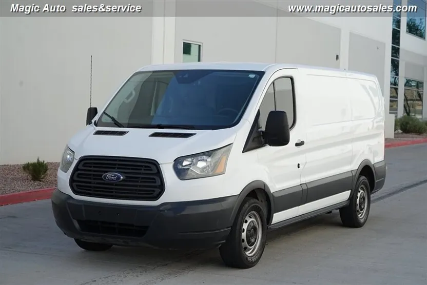 2017 Ford Transit Van photo 1