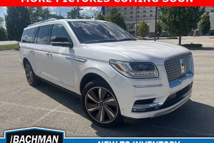2019 Lincoln Navigator L Reserve photo 1