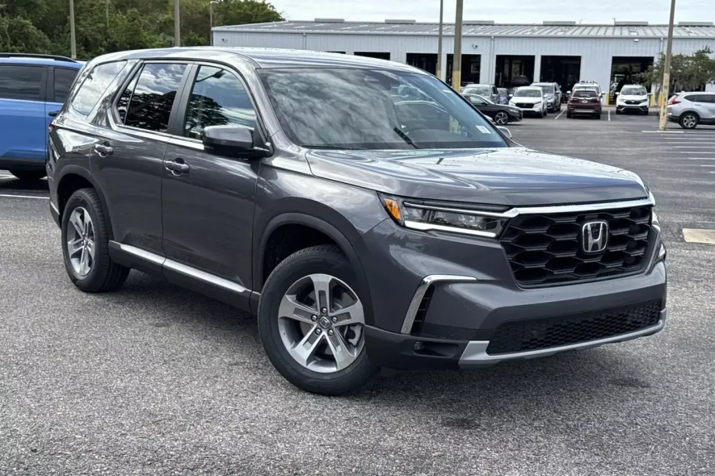 2025 Honda Pilot EX-L photo 1