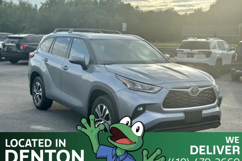 2020 Toyota Highlander XLE photo 1