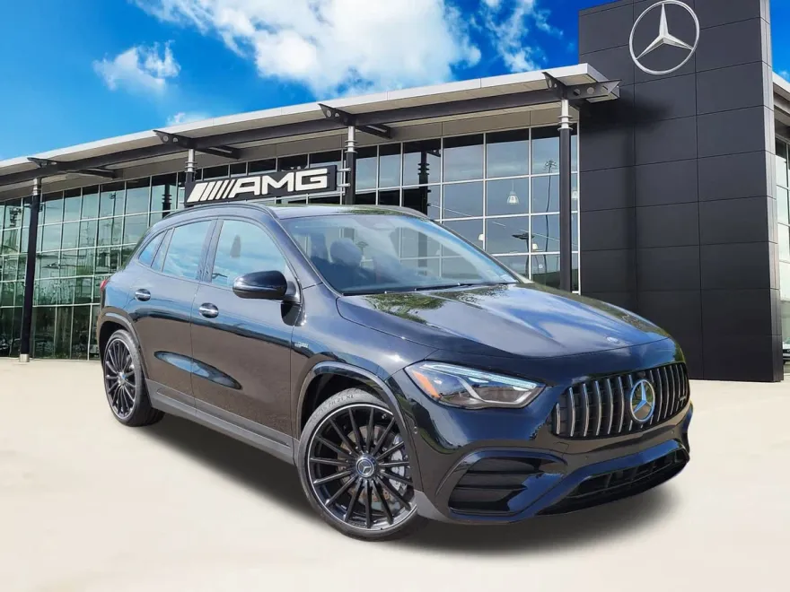 2025 Mercedes Benz GLA AMG 35 photo 1