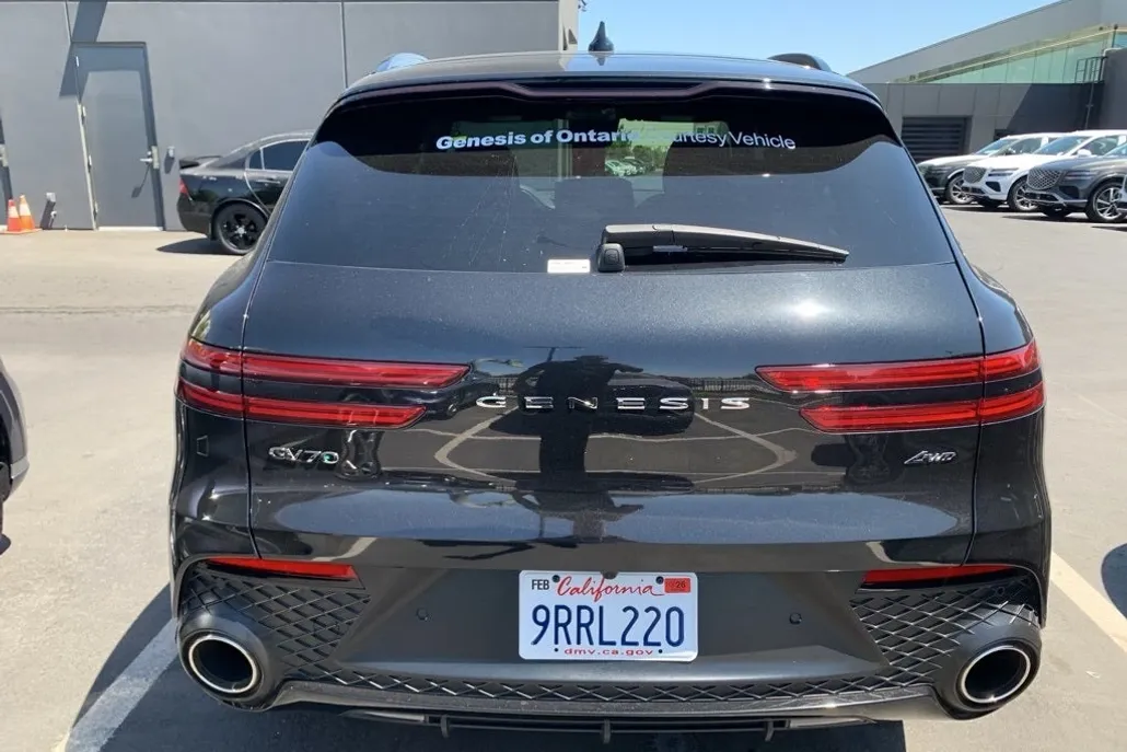 2025 Genesis GV70 2.5T Sport Prestige photo 1