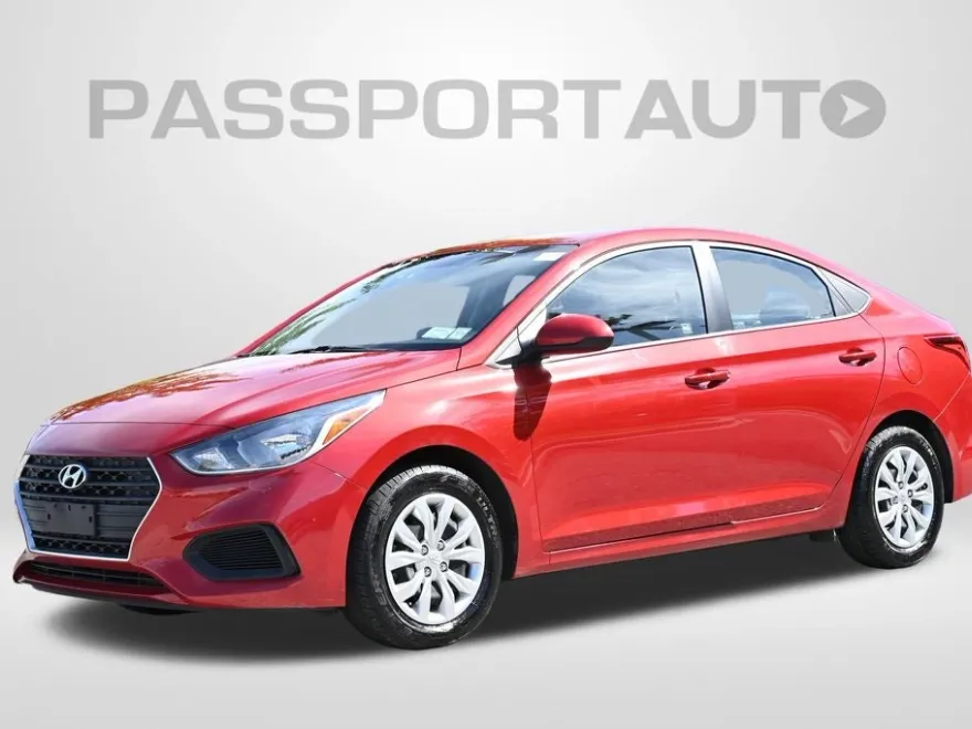 2018 Hyundai Accent SE photo 1