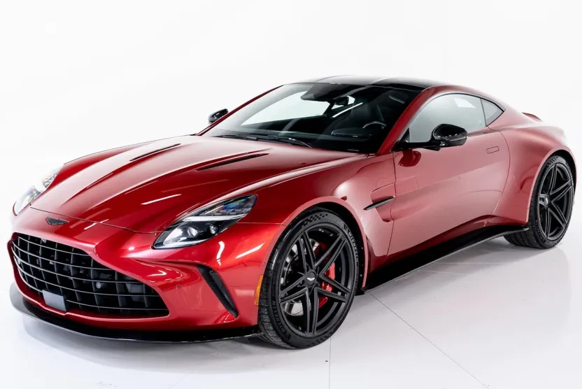 2025 Aston Martin Vantage AM6 photo 1