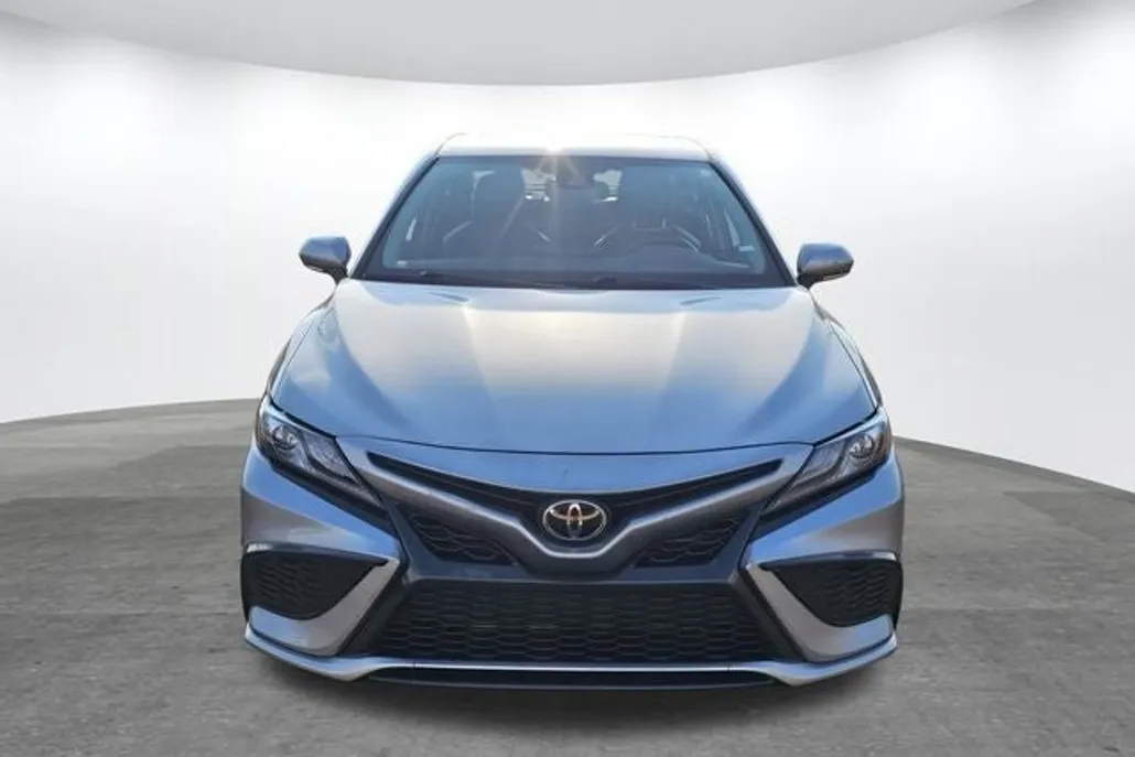 2023 Toyota Camry XSE photo 1
