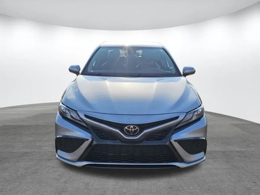 2023 Toyota Camry XSE photo 1