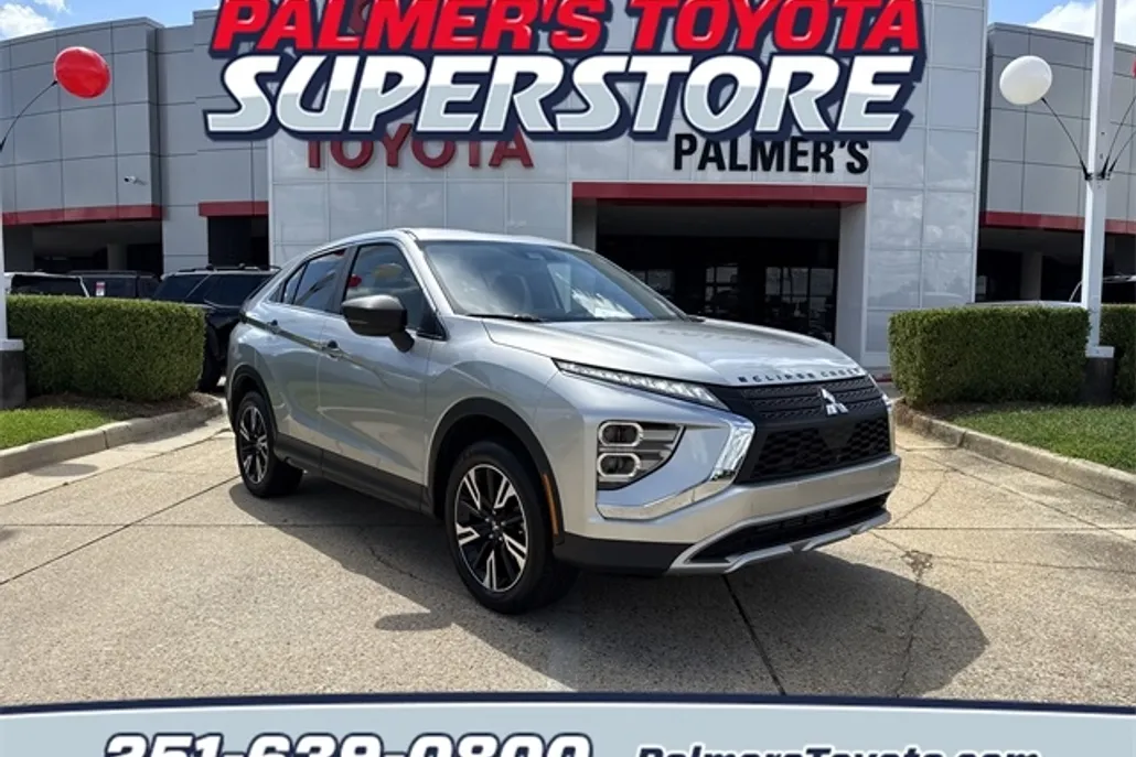 2024 Mitsubishi Eclipse Cross SE photo 1