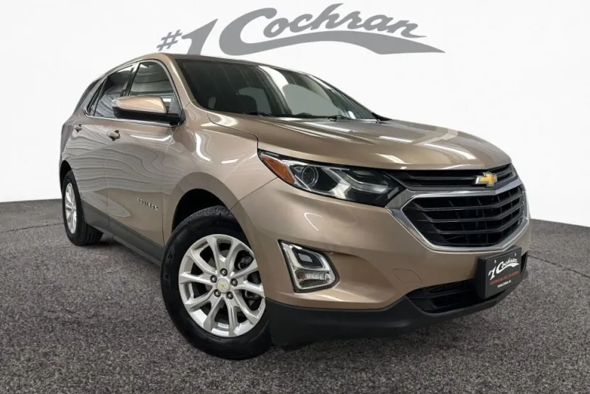 2019 Chevrolet Equinox LT photo 1