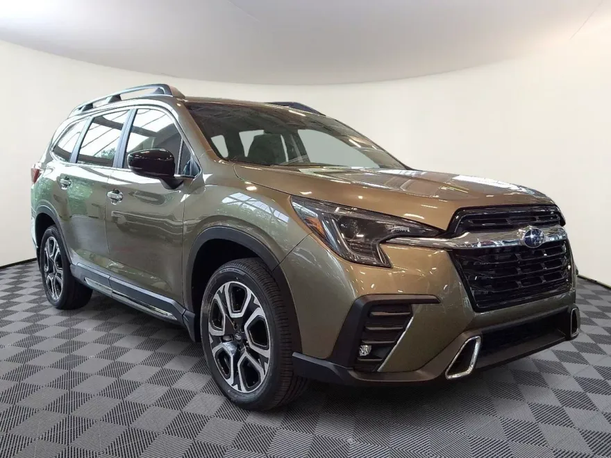 2025 Subaru Ascent Touring photo 1