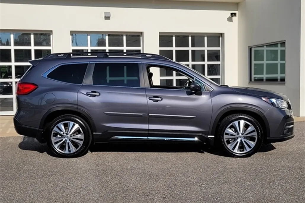 2020 Subaru Ascent Limited photo 1