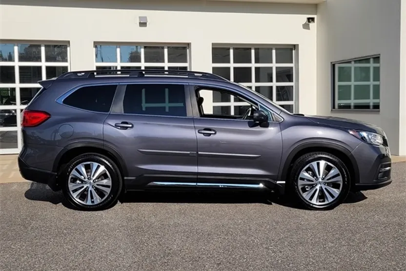 2020 Subaru Ascent Limited photo 1