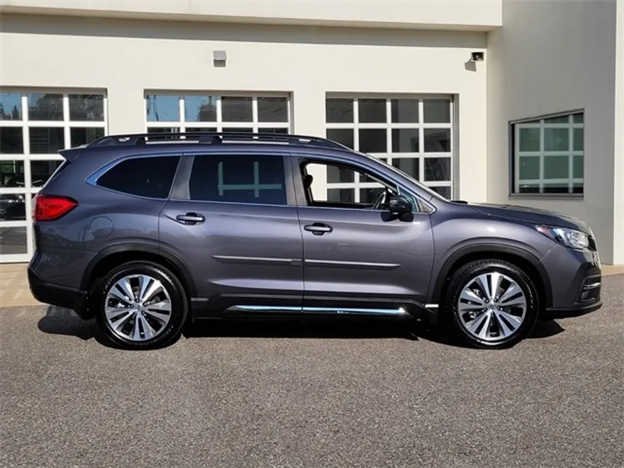 2020 Subaru Ascent Limited photo 1