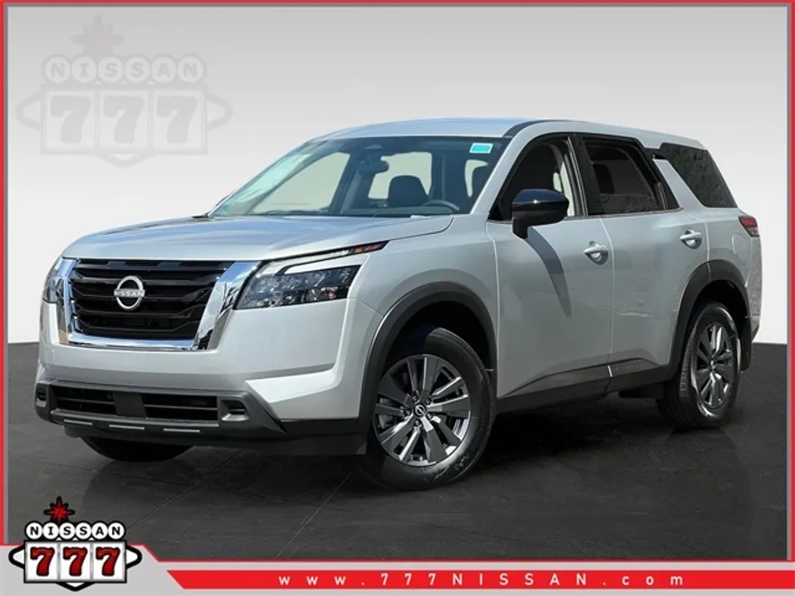 2025 Nissan Pathfinder S photo 1