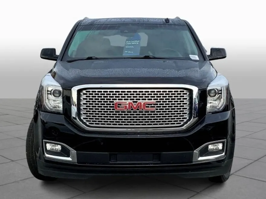 2017 Gmc Yukon XL Denali photo 1