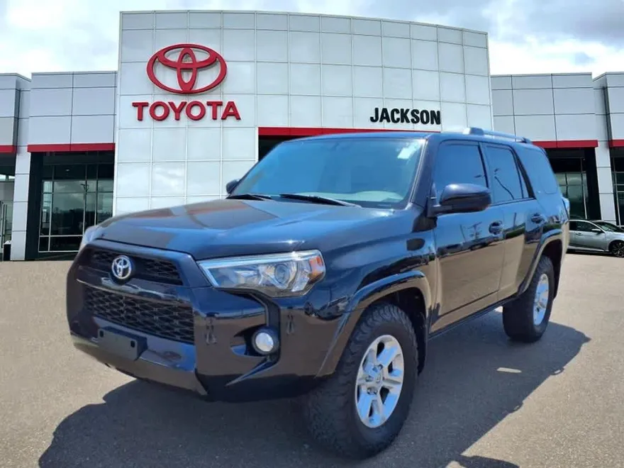 2019 Toyota 4Runner 4WD SR5 2WD photo 1