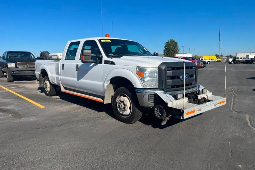 2013 Ford F-350 XL photo 1