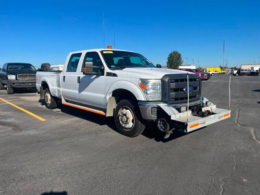2013 Ford F-350 XL photo 1