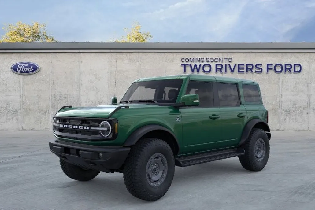 2025 Ford Bronco Outer Banks photo 1
