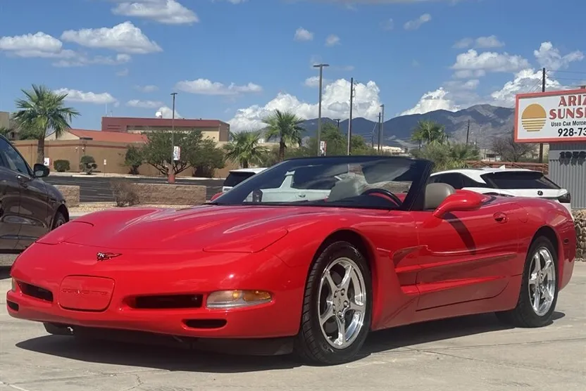 2001 Chevrolet Corvette Convertible photo 1