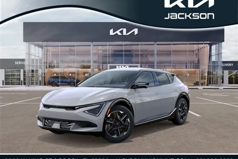 2025 Kia EV6 Wind photo 1