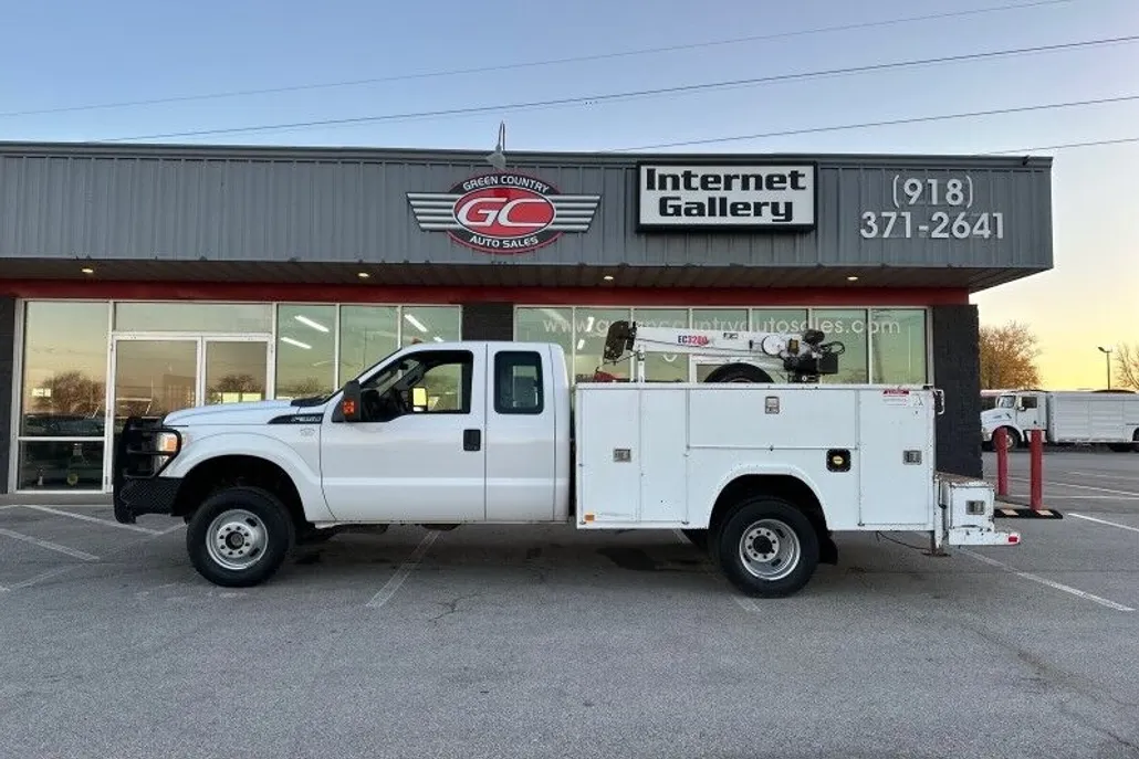 2014 Ford F-350 XL photo 1
