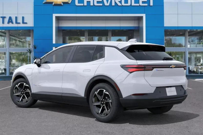 2026 Chevrolet Equinox EV 1LT photo 1