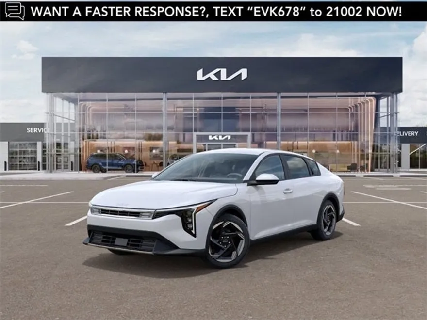2025 Kia K4 EX photo 1