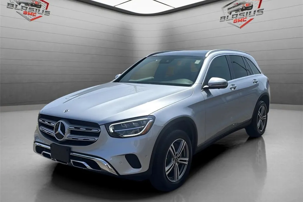 2022 Mercedes Benz GLC 300 4MATIC photo 1