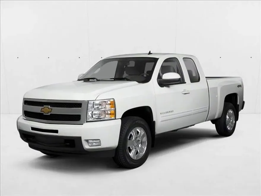 2011 Chevrolet Silverado 1500 LT photo 1