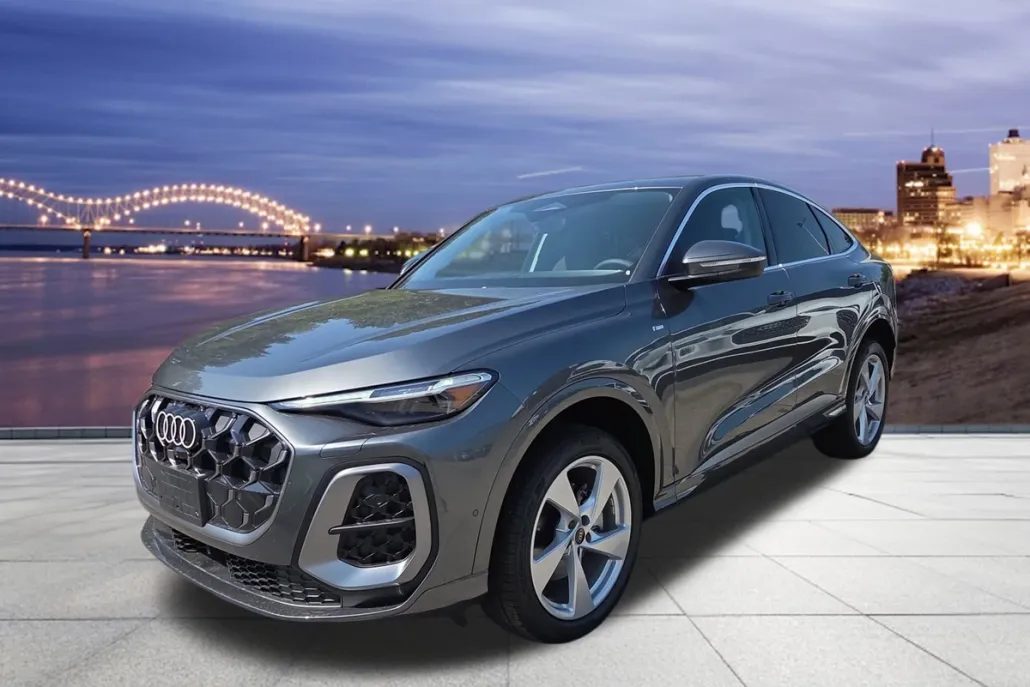 2025 Audi Q5 Sportback Premium Plus photo 1