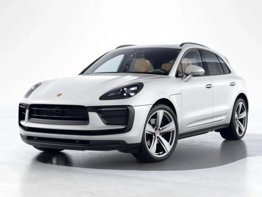 2025 Porsche Macan T photo 1