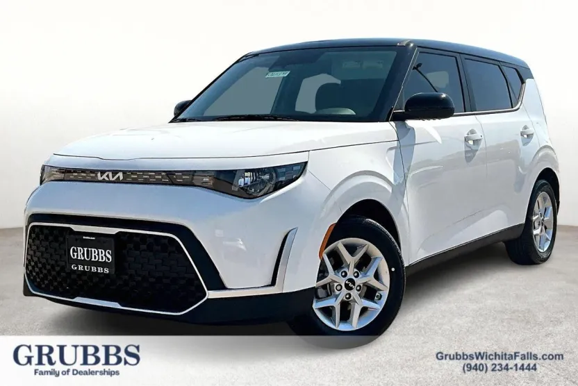 2025 Kia Soul S photo 1