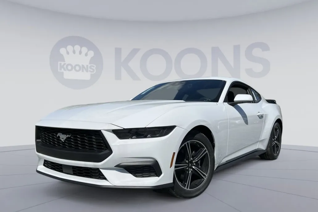 2025 Ford Mustang EcoBoost photo 1