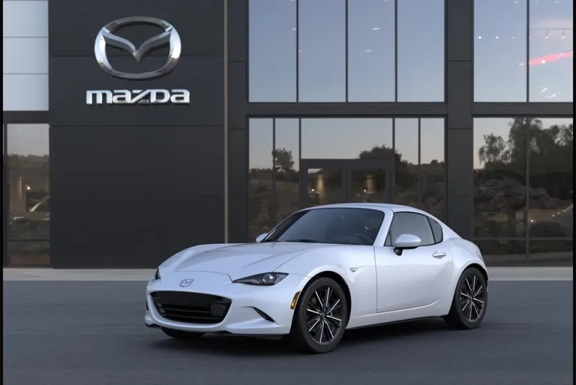 2025 Mazda MX-5 Miata Miata RF Grand Touring photo 1